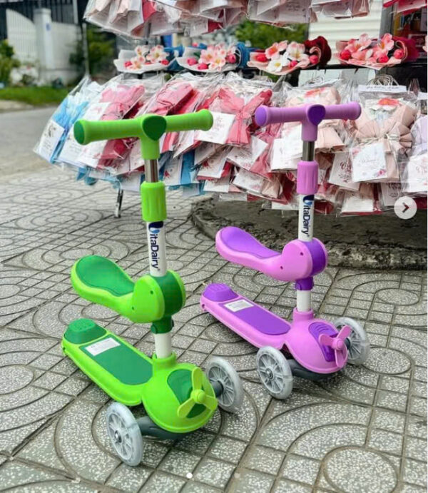 XE TRƯỢT SCOOTER 2IN1 QUÀ TẶNG VITADAILY