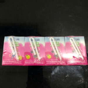 Vỉ 4 hộp sữa TH top kids hương vị trái cây 110ml. Dâu/ cam/chuối